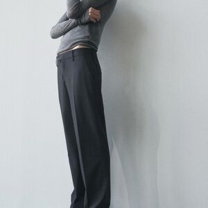 ZARA •LOWER RISE STRAIGHT LEG TROUSER.
